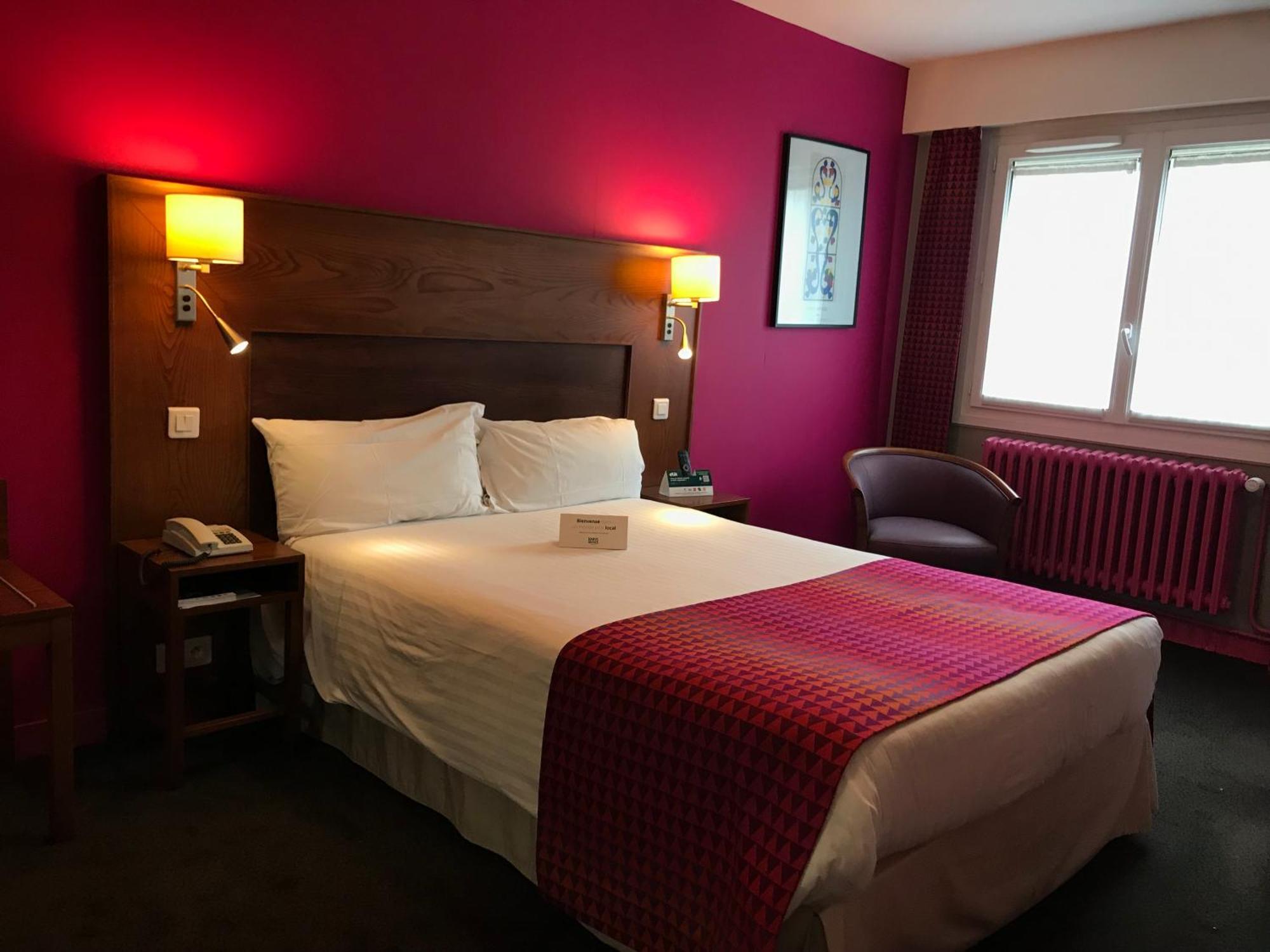 Logis Hotel & Restaurant La Paix Le Nouvion-en-Thierache Екстериор снимка