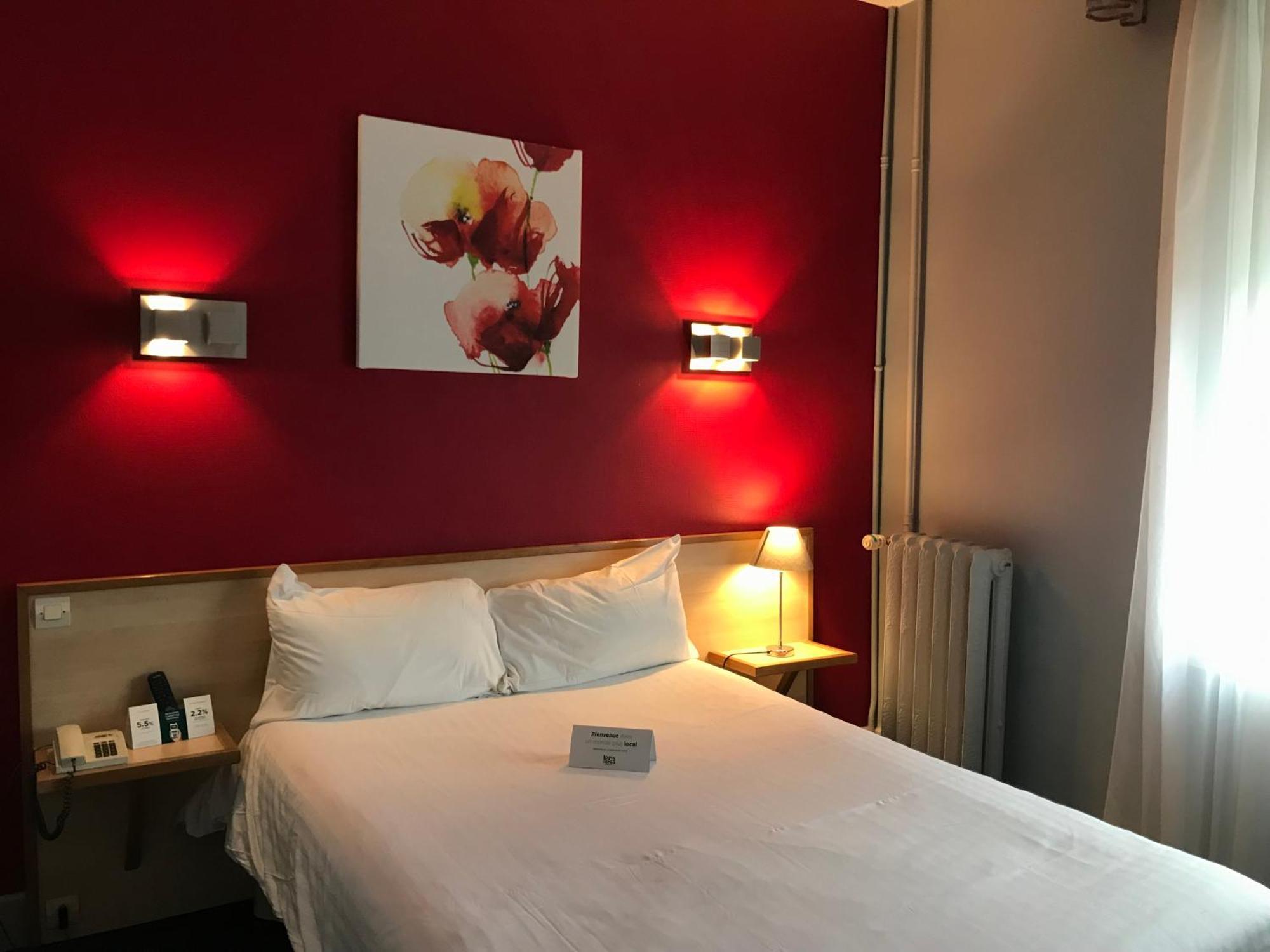 Logis Hotel & Restaurant La Paix Le Nouvion-en-Thierache Екстериор снимка